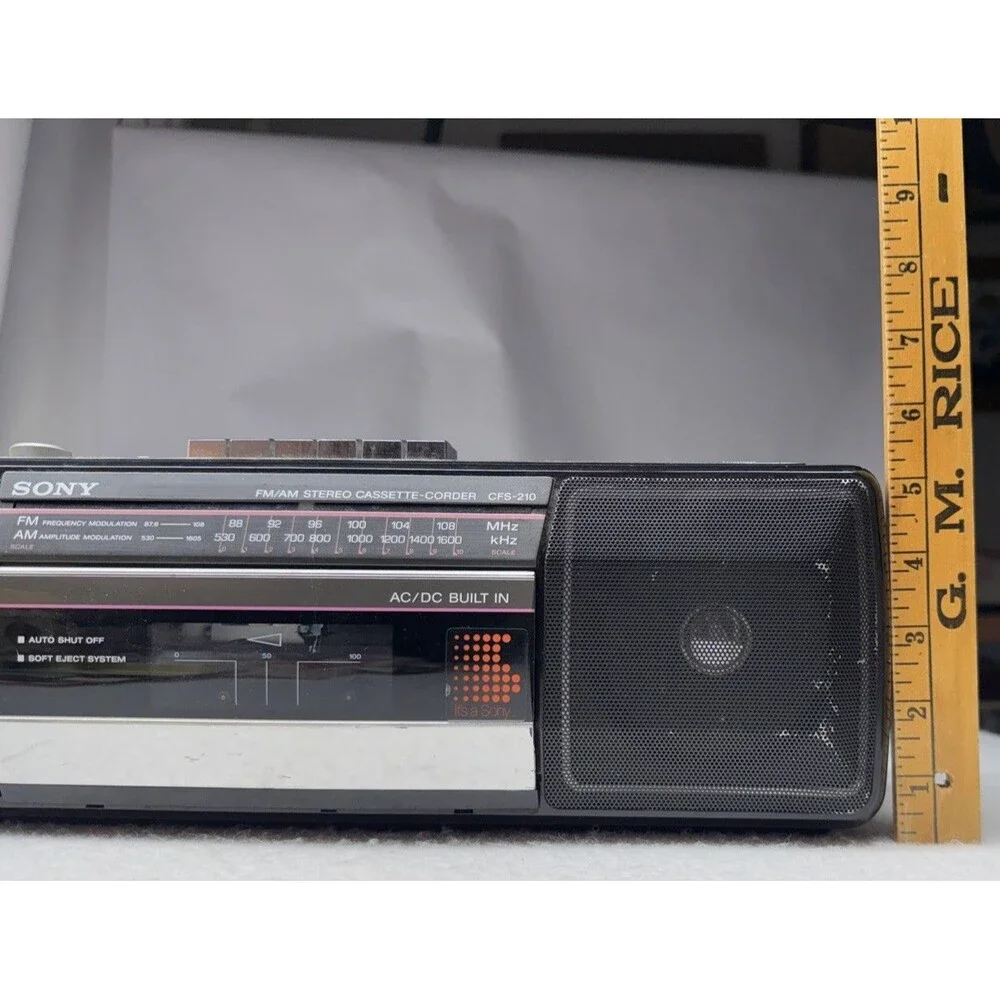 Sony CFS-210 Soundrider AM FM Stereo Cassette Boombox Radio Tested Works Vintage